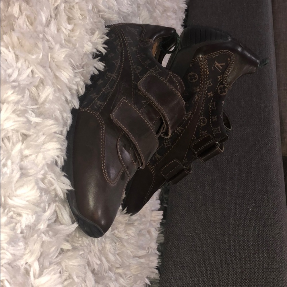 Authentic Vintage Louis Vuitton men shoes !
